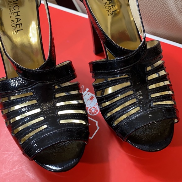 Michael Kors High Heel Shoe brand new tried on not used. - Picture 13 of 13